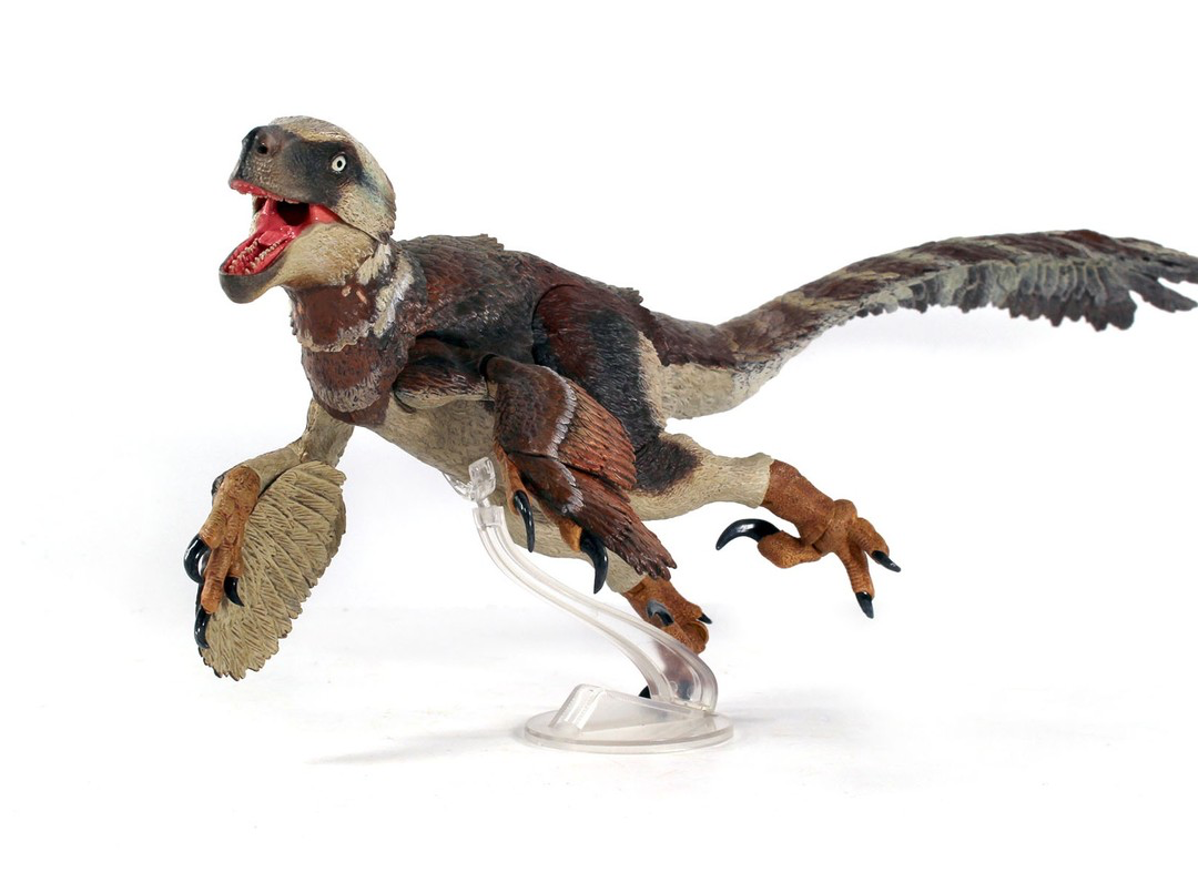 Pre-order!Beasts of the Mesozoic Utahraptor ostrommaysi Brown 1/18th scale action figure